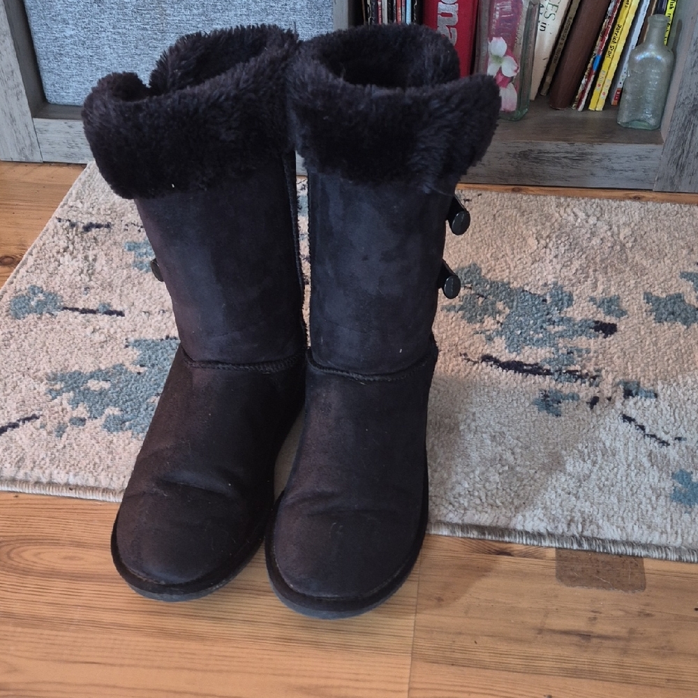 Women's Cozy Black Winter Boots